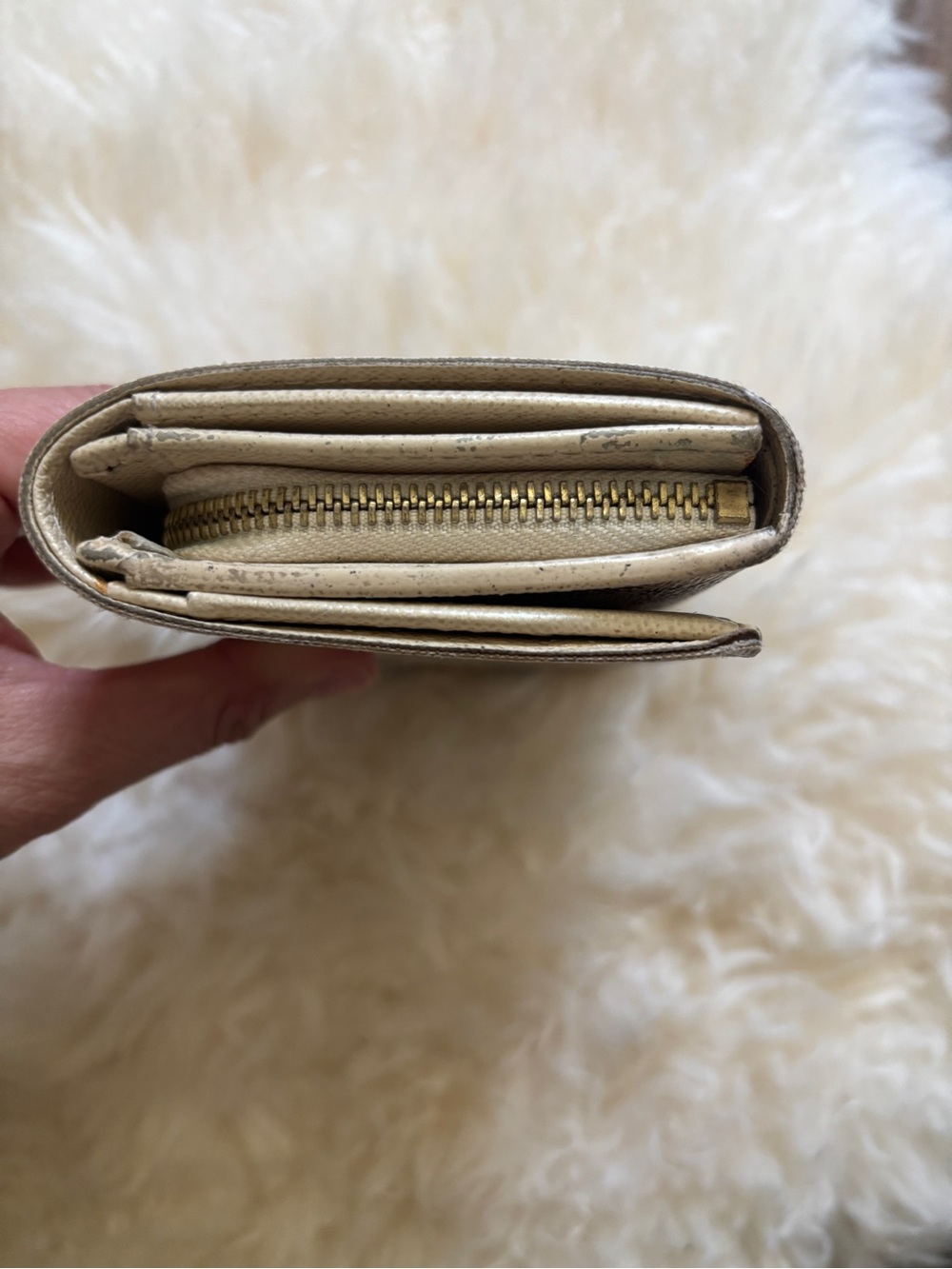 Louis Vuitton Tresor--Damier Azur Canvas Beige Checkered Small Wallet - Picture 6 of 9